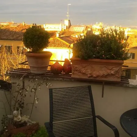 Cento Passi Dall' Arena Guest house